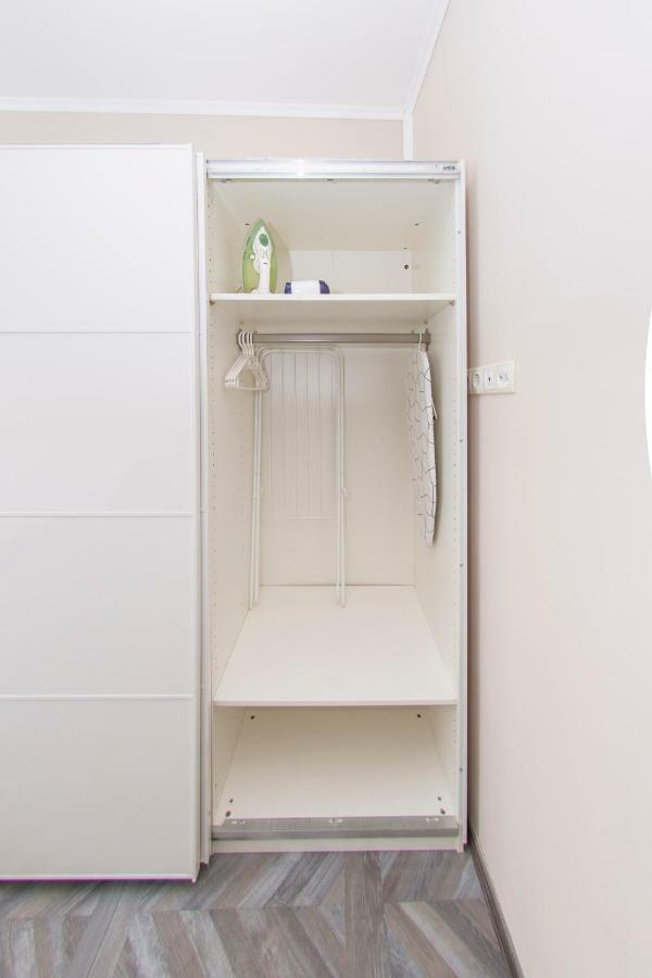 סופיה Lovely Home Parking Included מראה חיצוני תמונה