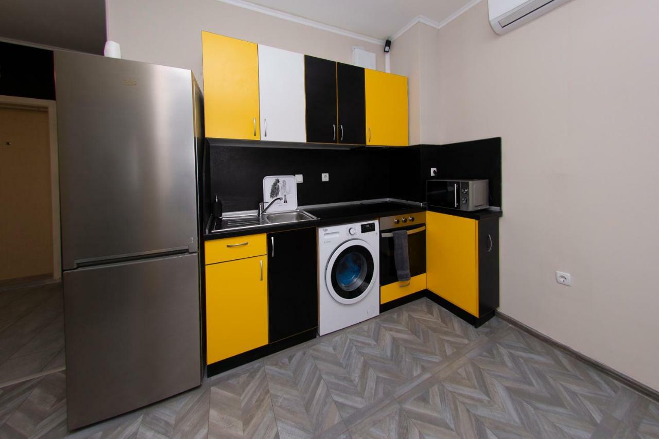 סופיה Lovely Home Parking Included מראה חיצוני תמונה
